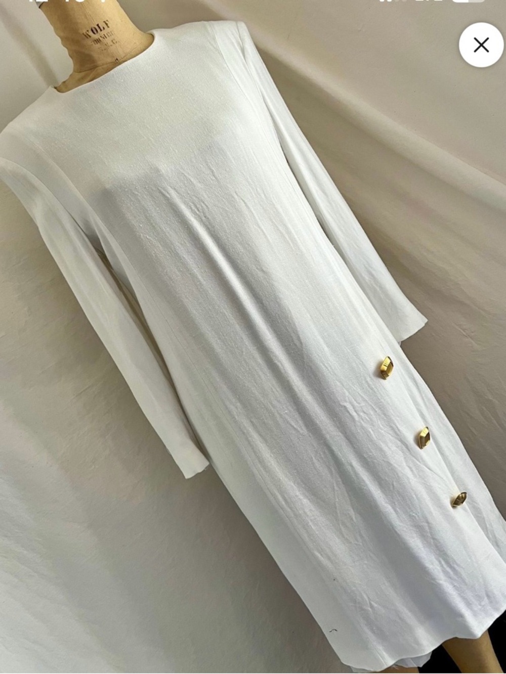 Vintage 80s White Long Sleeve Shift Dress with Gold Button Detail